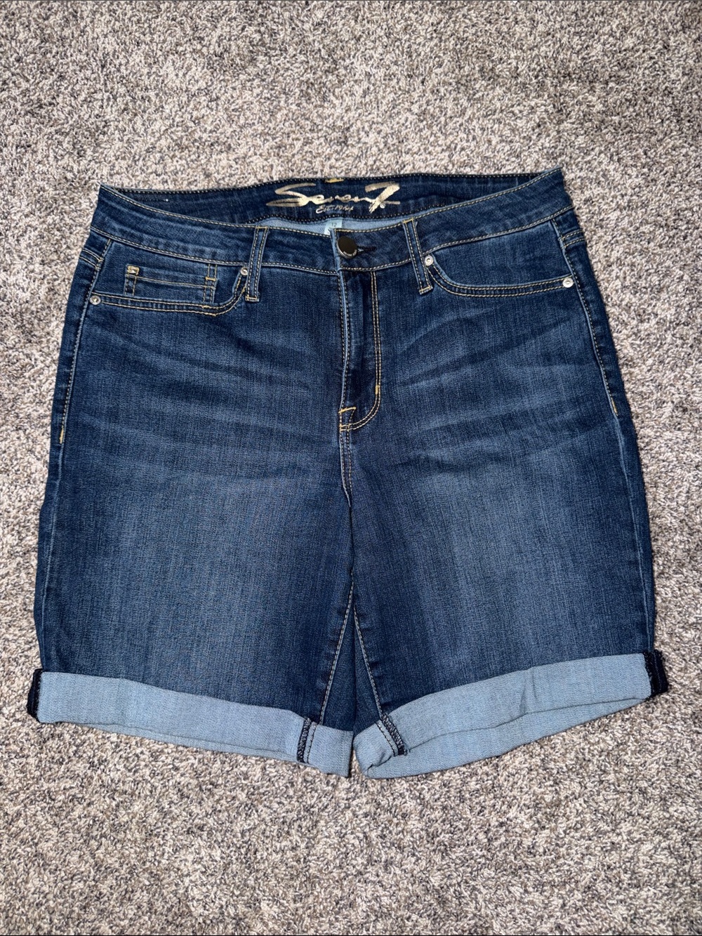Seven7 Women's Dark Indigo Roll-Cuff Denim Shorts